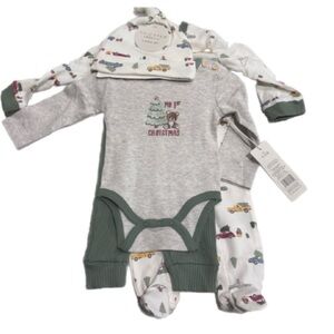 chick pea Gray and Green Christmas Baby Set